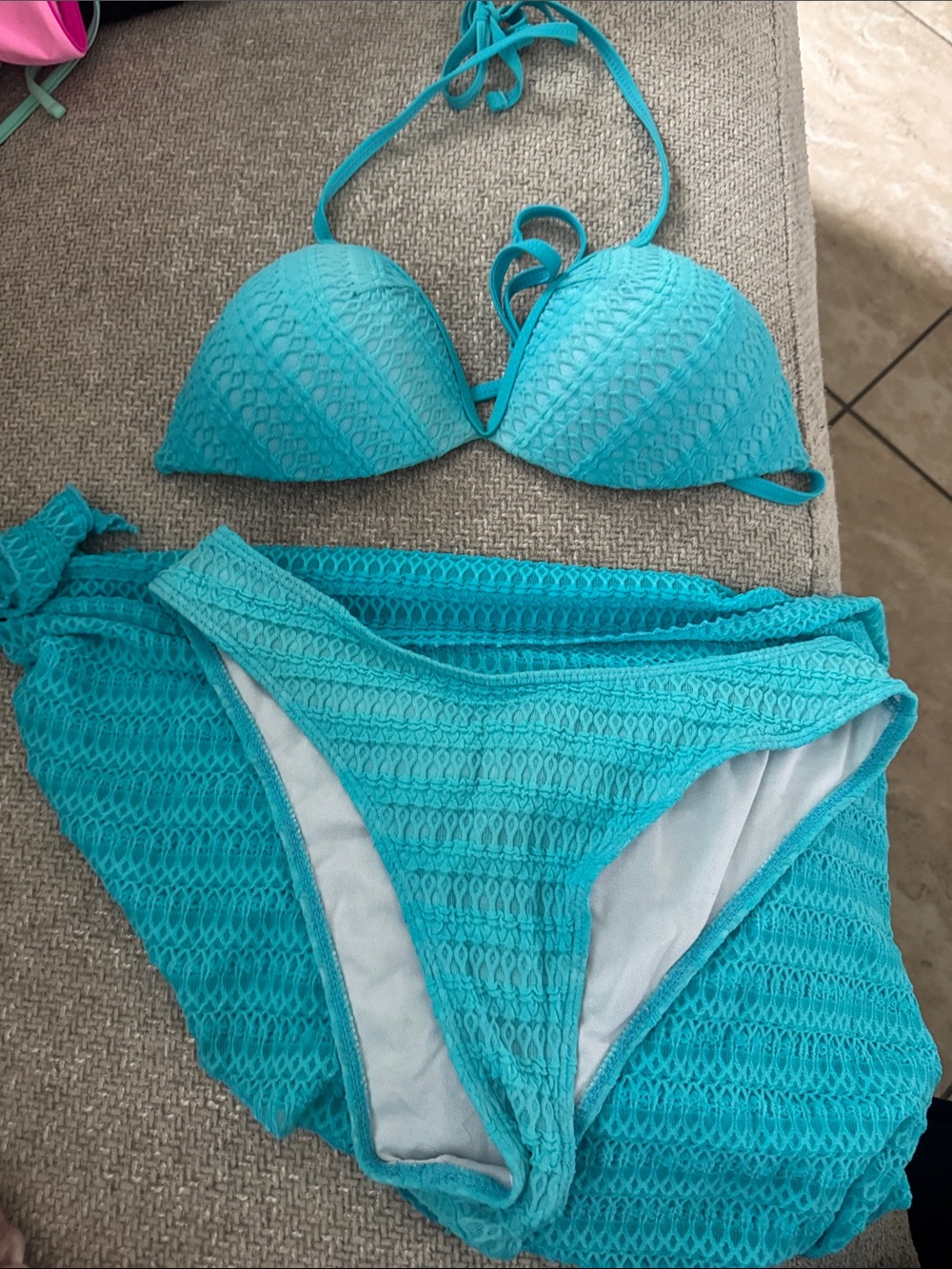 Women’s Turquoise Lace Bikini Set
